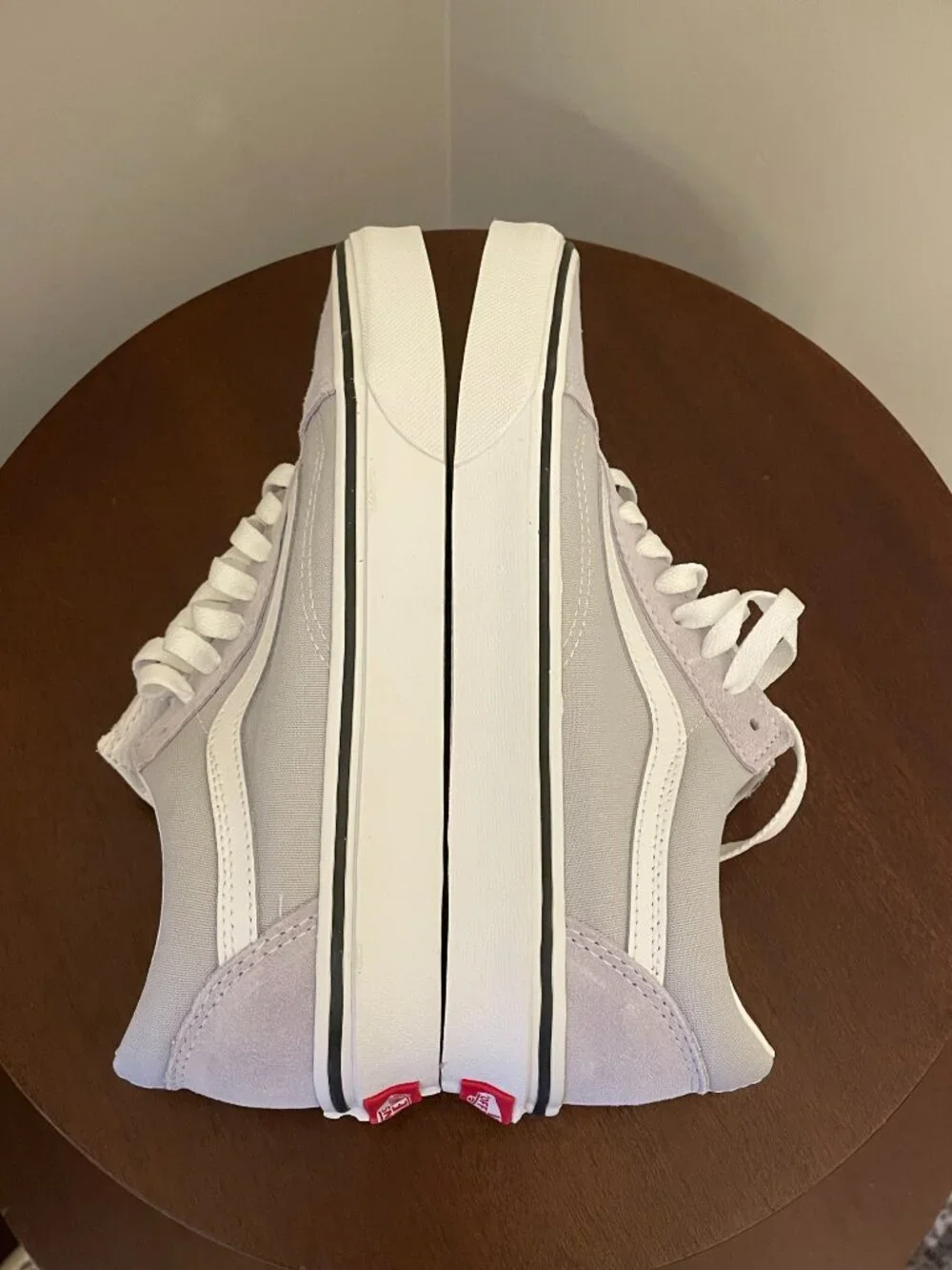 Vans Old Skool Sneaker in Gray and White Women's Size 8 NWOT